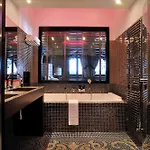 Le Lana Hotel