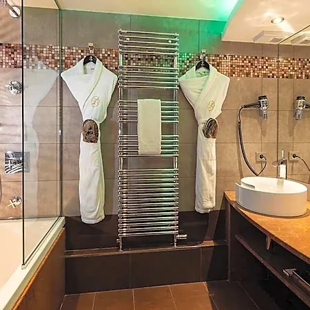 Hotell Le Lana Courchevel