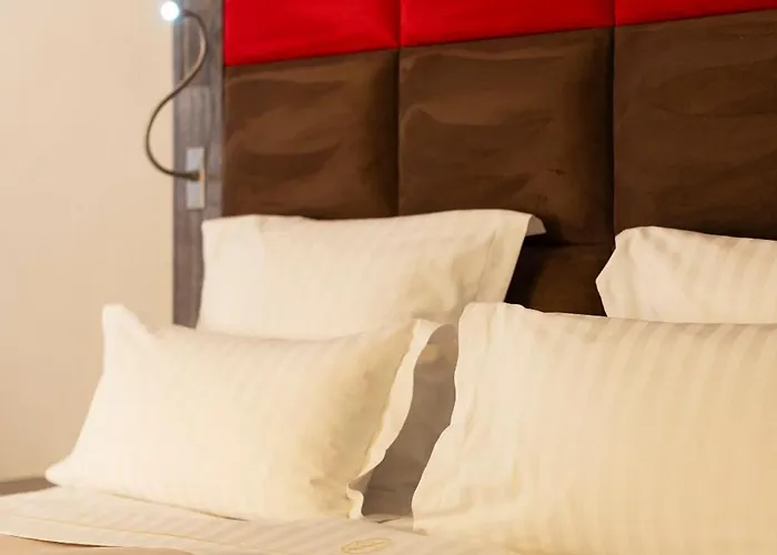 Le Lana Hotel